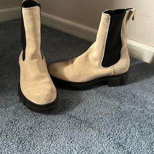 Cream suede lug sole boots pull on Sz 6 1/2